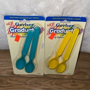 Vintage 1992 Gerber GraduatesTeal & Yellow Feeding Spoons NOS NEW